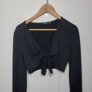Boohoo Black Tie-Front Crop Top